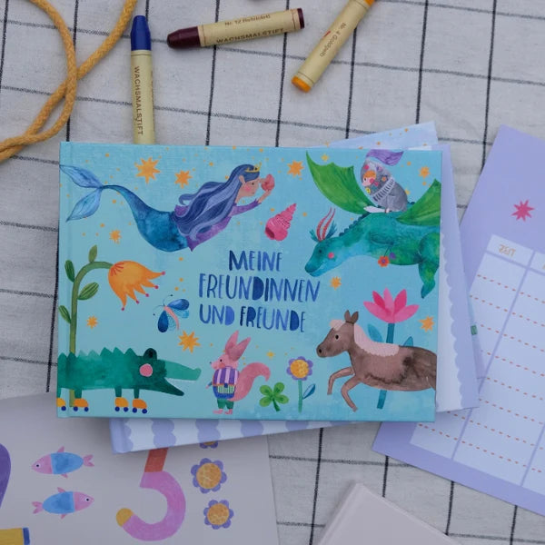 Schulfreundebuch Fantastische Wesen Frau Ottilie